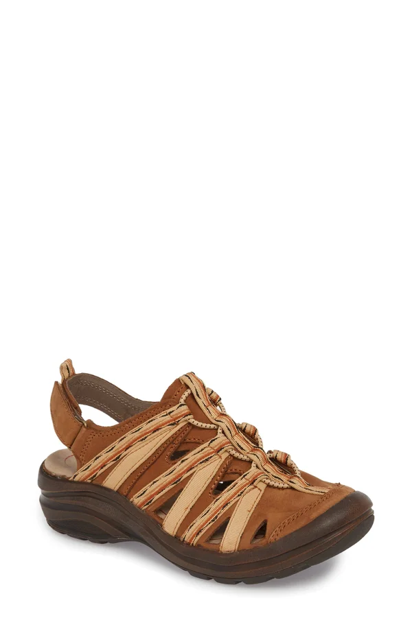 Women's Bionica Malabar Fisherman Sandal - Size: 8, Brown