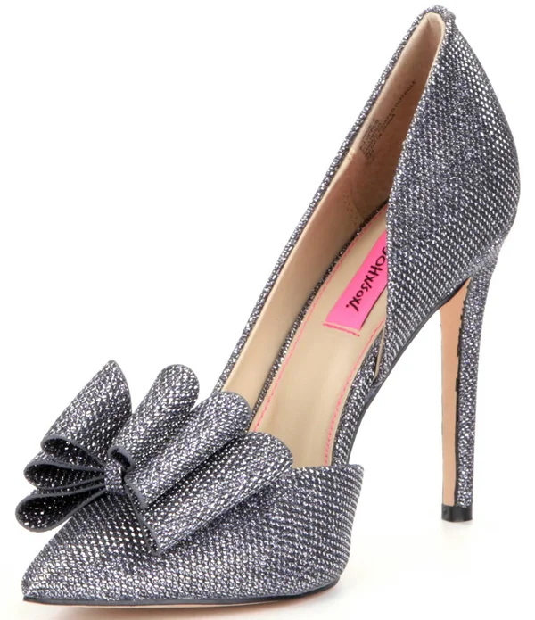 Official Betsey Johnson Prince Gold Pumps (5.5)
