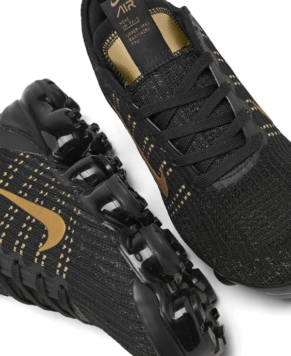 Nike Air VaporMax Flyknit 3 Black/Gold Grade School Kids& Shoes - Size: 5