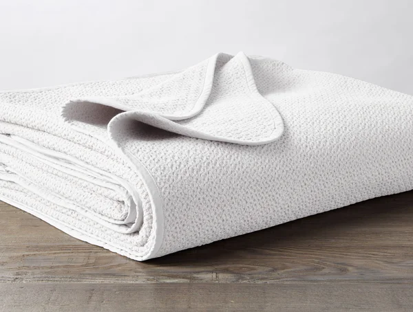 Coyuchi - Honeycomb Blanket King White