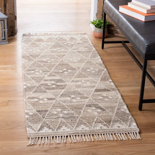 Safavieh Natural Kilim NKM316B Natural, Ivory 10& x 14& Area Rug