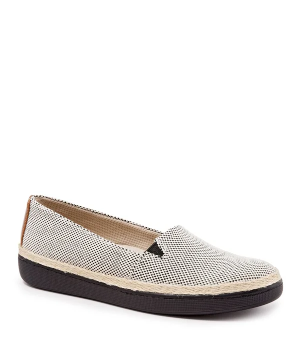 Women's Trotters Accent Flat, Size: 6.5, Black