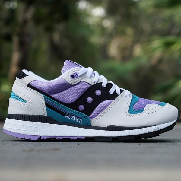 Saucony Azura Size: 8M, White, Violet, Capri