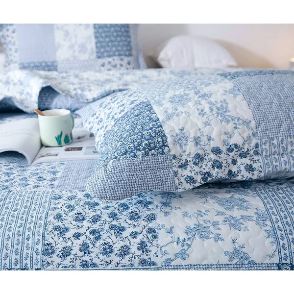 Kasentex Country-Chic Printed Pre-Washed Quilt Set - Microfiber Fabric Quilted Pattern Bedding (Multi-Pink - King + 2 Shams)
