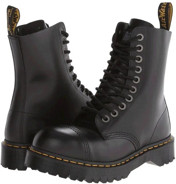 Dr. Martens Black 8761 BXB Boots