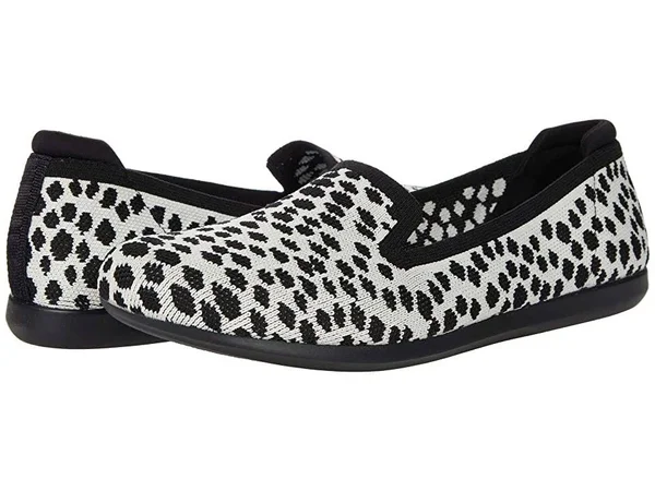 Clarks Women's Carly Dream Loafer Flat