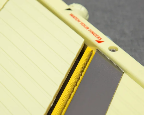 Chiba Kogyosyo Sengiri Slicekun, 35 x 14.5 x 2.8 cm