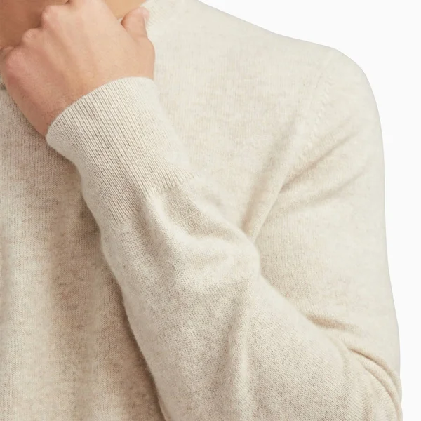 NAADAM The Essential Cashmere Sweater Mens in Cement, L