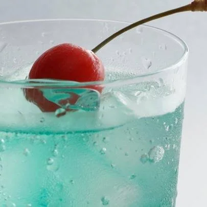 Drinkmate Sparkling Water and Soda Maker, Carbonates Any Drink, Special Bundle Arctic Blue