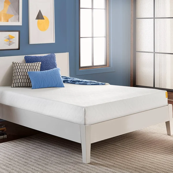 Simmons 8-Inch Gel Memory Foam Medium Mattress - Queen