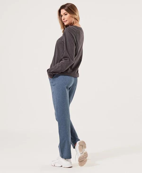 Pact Organic Women's Storm Easy Sweatshirt Tee Xs