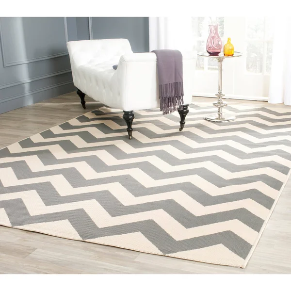 Safavieh Courtyard Grey & Beige 4& x 4& Square Indoor/Outdoor Rug