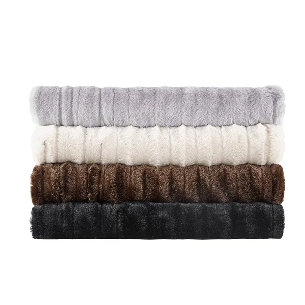 Beautyrest Heated Duke Faux Fur Throw - Black - 50x70x22
