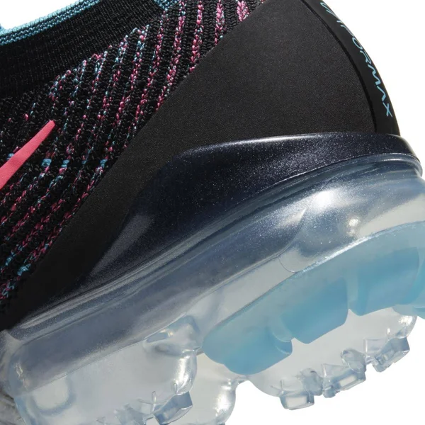 Nike Women's Air VaporMax Flyknit 3 Shoes, Black