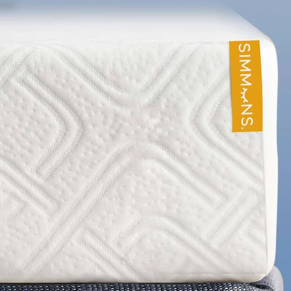 Simmons 8-Inch Gel Memory Foam Medium Mattress - Queen