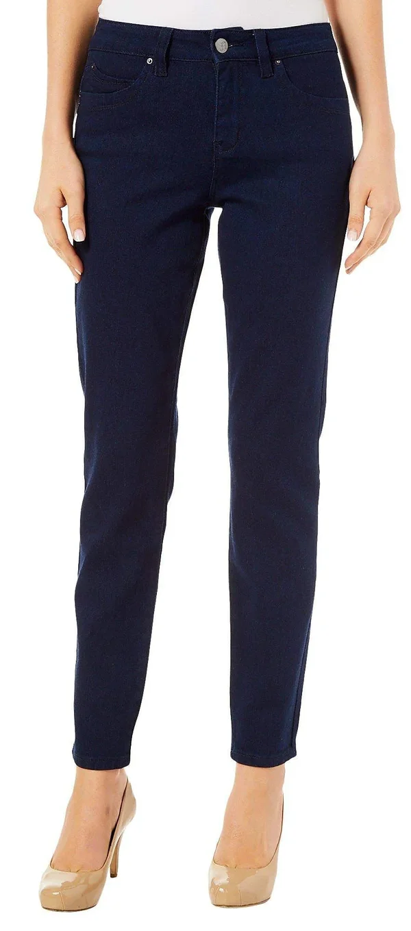 Royalty by Ymi Womens WannaBettaButt Straight Fit Jeans