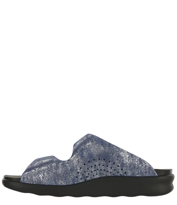 SAS Women's Cozy Silver Blue 11 Wide