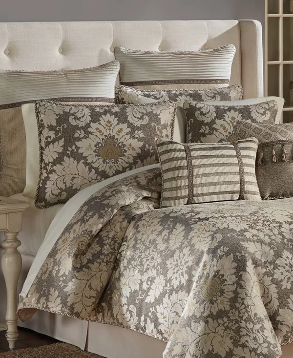 Croscill Nerissa 4-pc. California King Comforter Set - Neutral