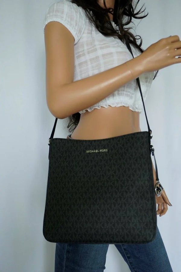 Michael Kors Jet Set Large Messenger Bag Crossbody - Black