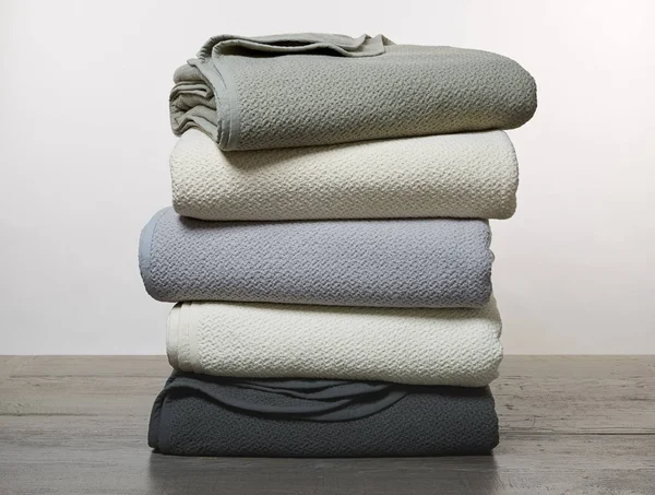 Coyuchi - Honeycomb Blanket King White