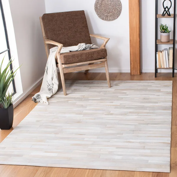 Safavieh Studio Leather STL804A Rug 5'x8' Rug