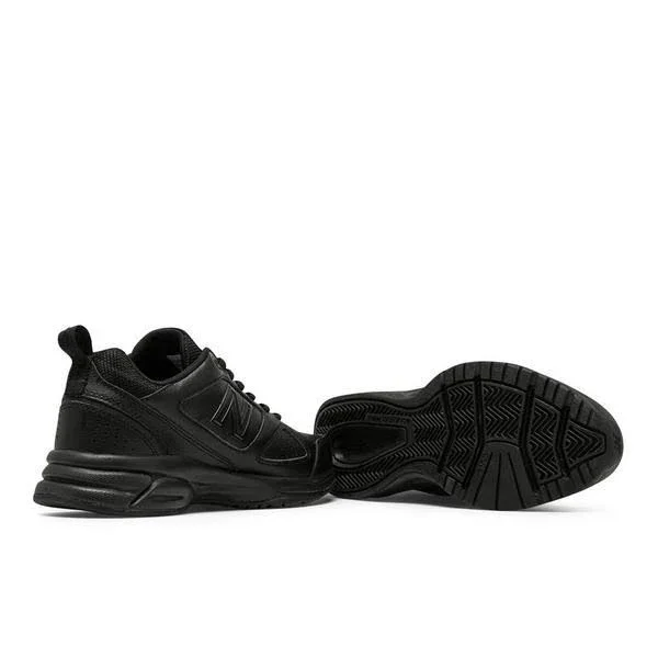 New Balance 623v3 5 Women's Black