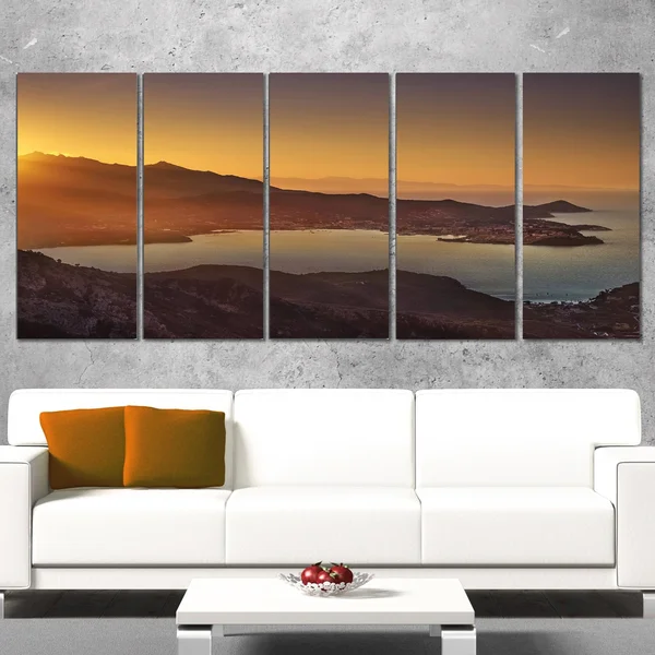 Design Art Portoferraio Bay Beach Aerial View - Extra Large Seashore Canvas Art - 60 in. Wide x 32 in. High - 5 Panels Diamond Sh