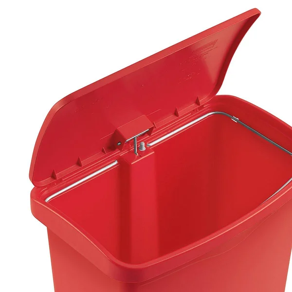 Rubbermaid Slim Jim Resin Step-On Container - Front Step Style, 13 gal, Red