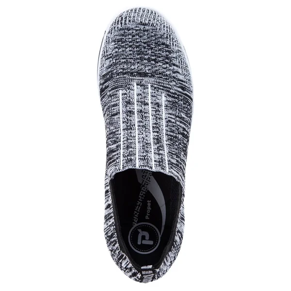 Propet TravelActiv Stretch 9 Women's Black