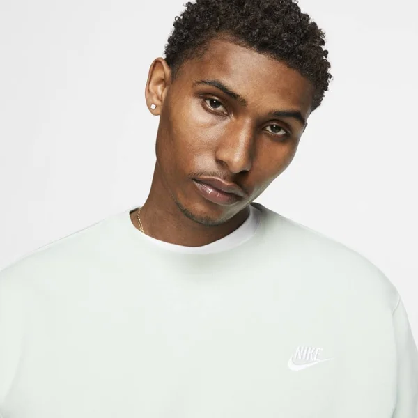Nike Men's Sportswear Club Fleece Crewneck Sweatshirt - Small - Green