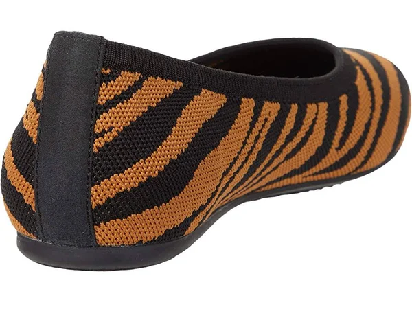 Women's SoftWalk Sonora Knit Ballet Flat, Size: 11, Black