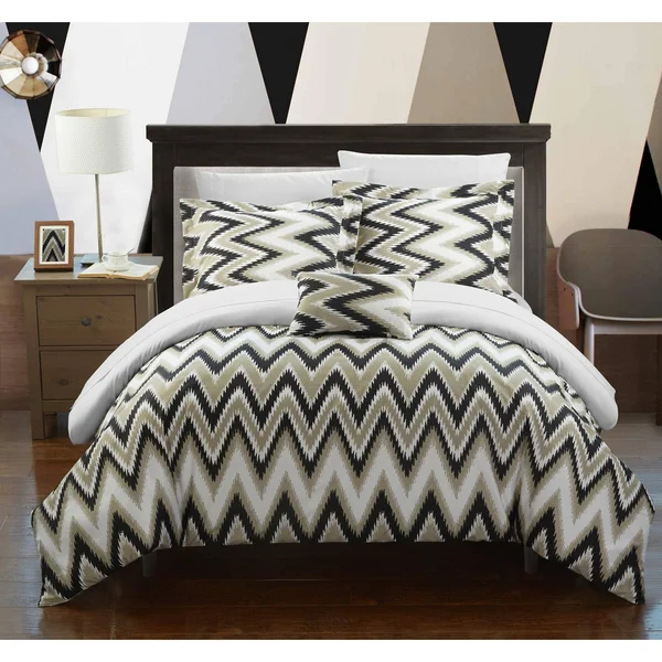 Chic Home Bella 4 Piece Comforter Set Reversible Bedding White - Full/Queen