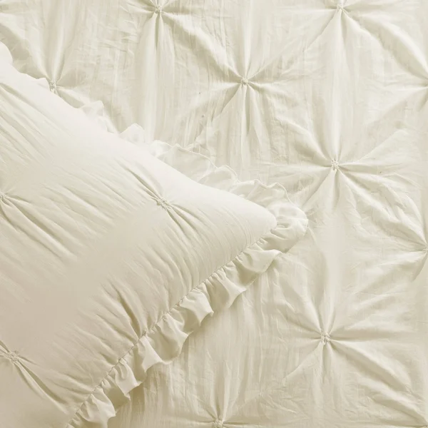 The Gray Barn Lazy Acres Pintuck Ruffle Skirt Bedspread Set - Ivory - Queen