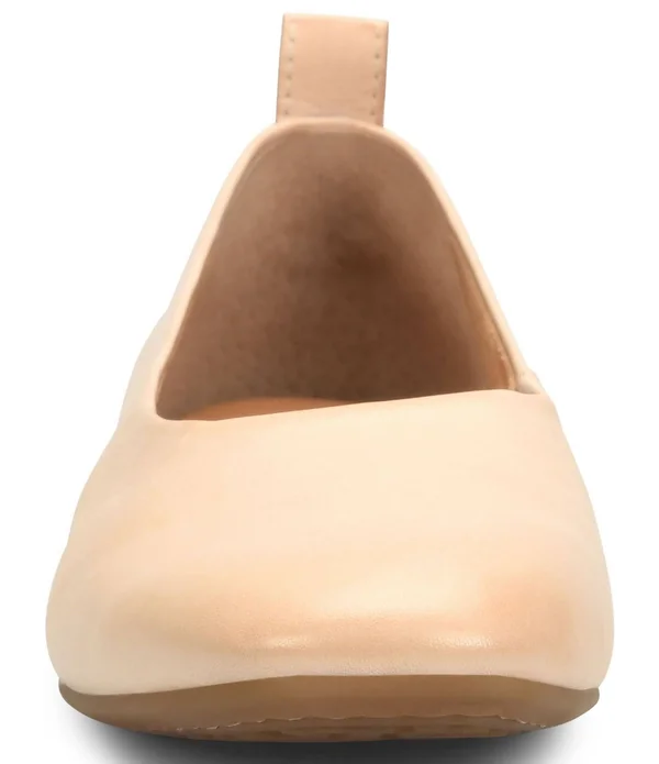 Born Beca Women's Shoes Natural : 8 M (B)