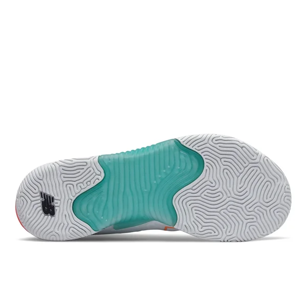 New Balance Women's Minimus TR - White/Grey (Size 10)