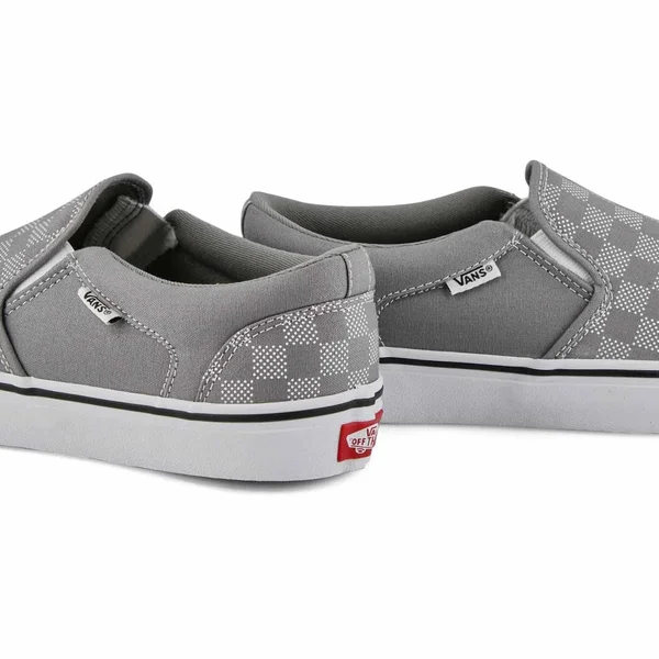 Vans& Men's Asher Slip on Sneaker