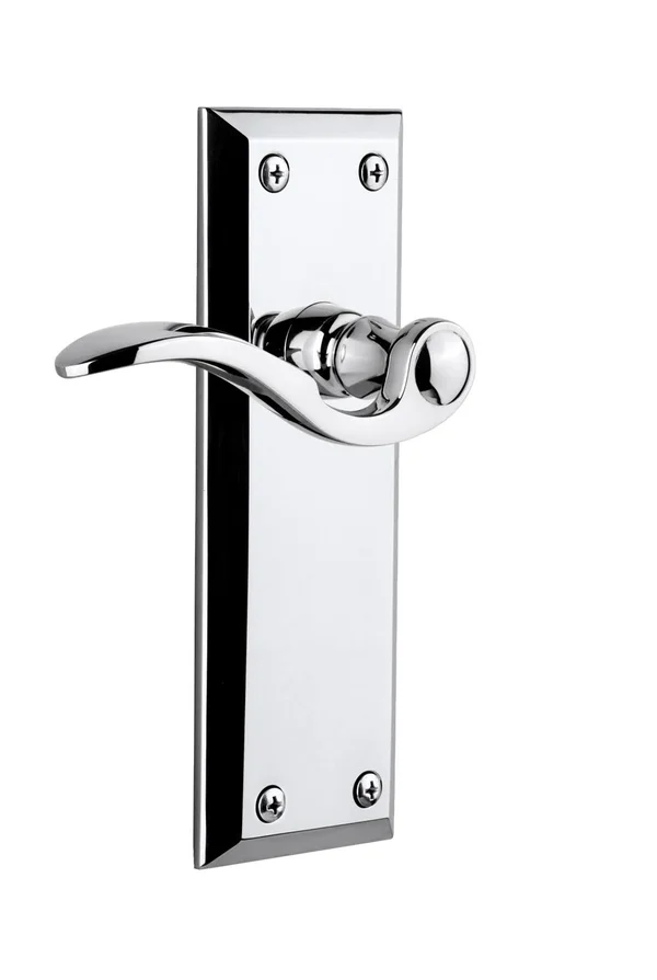Grandeur 821983 Bellagio Single Dummy Door Lever with Fifth Avenue Plate Finish: Bright Chrome - Lever Orientation: Left