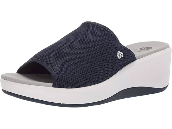 Clarks Step Cali Bay 6.5 Women's Navy