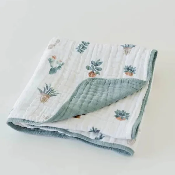 Little Unicorn Cotton Muslin Quilt - Llama Llama