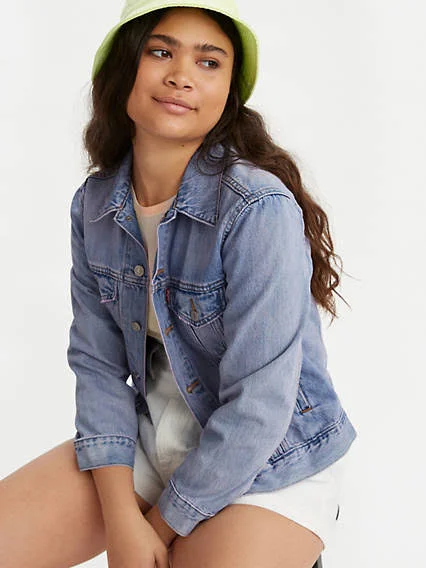 Levi&s Ex-Boyfriend Denim Trucker Jacket - Size X-Small in Across The Sky Trucker at Nordstrom
