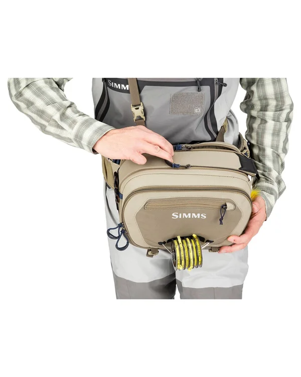 Simms Freestone Fishing Hip Pack - Shadow Green