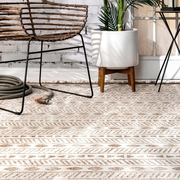 nuLOOM Rugs Outdoor Tribal Cora Beige 6& 7x22 x 9& Area Rug