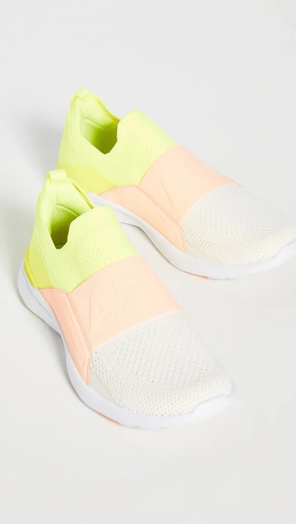 Women's APL Techloom Bliss Knit Running Shoe - Size 8 B - Yellow