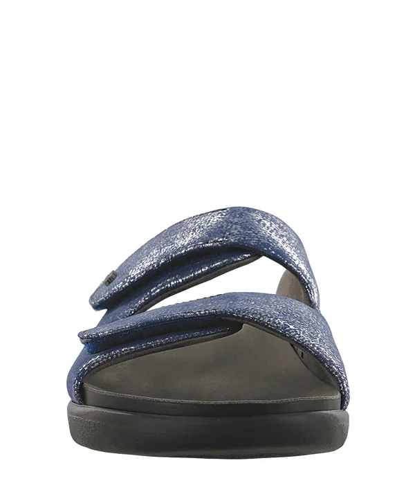 SAS Women's Cozy Silver Blue 11 Wide