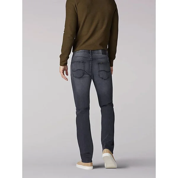 Lee Men's Performance Series Extreme Motion Slim Straight Leg Jean