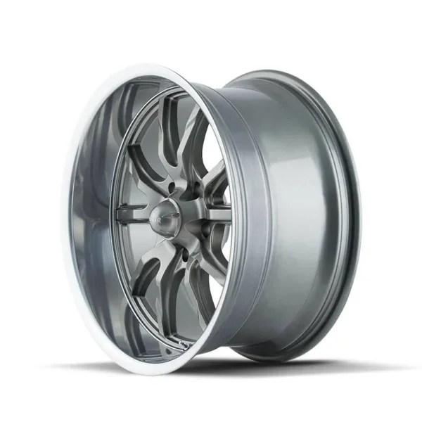 Ridler 650 Grey/Polished Lip 18x8 5-120.65 0mm 83.82Mm