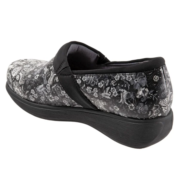 Softwalk Women's Meredith Sport Clog - Black Paisley