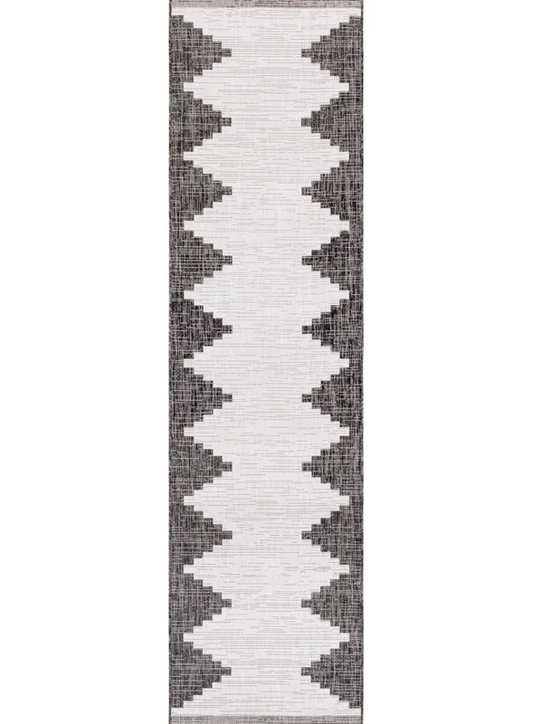 Surya Eagean EAG-2356 Area Rug - Black/White, 7&10x22 Square