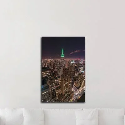 &St. Patrick&s Day& by Bruce Getty - Wrapped Canvas Photograph Print Latitude Run Size: 36x22 H x 24x22 W x 1.5x22 D