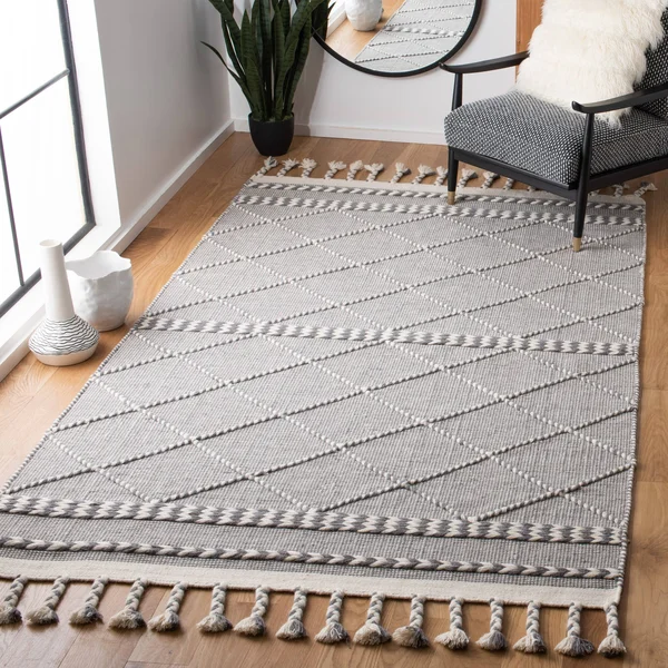 Safavieh Casablanca Rug Collection CSB575F - Grey - Ivory - 3' x 5'
